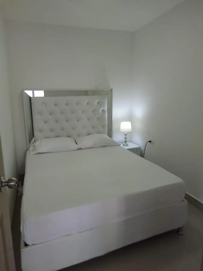 Apartamentos Los Manglares Marbella Cartagena