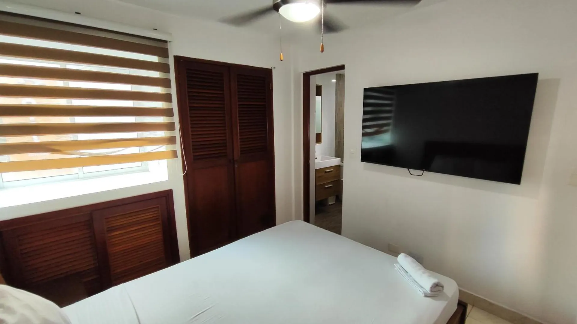 Apartamentos Los Manglares Marbella Cartagena Apartment